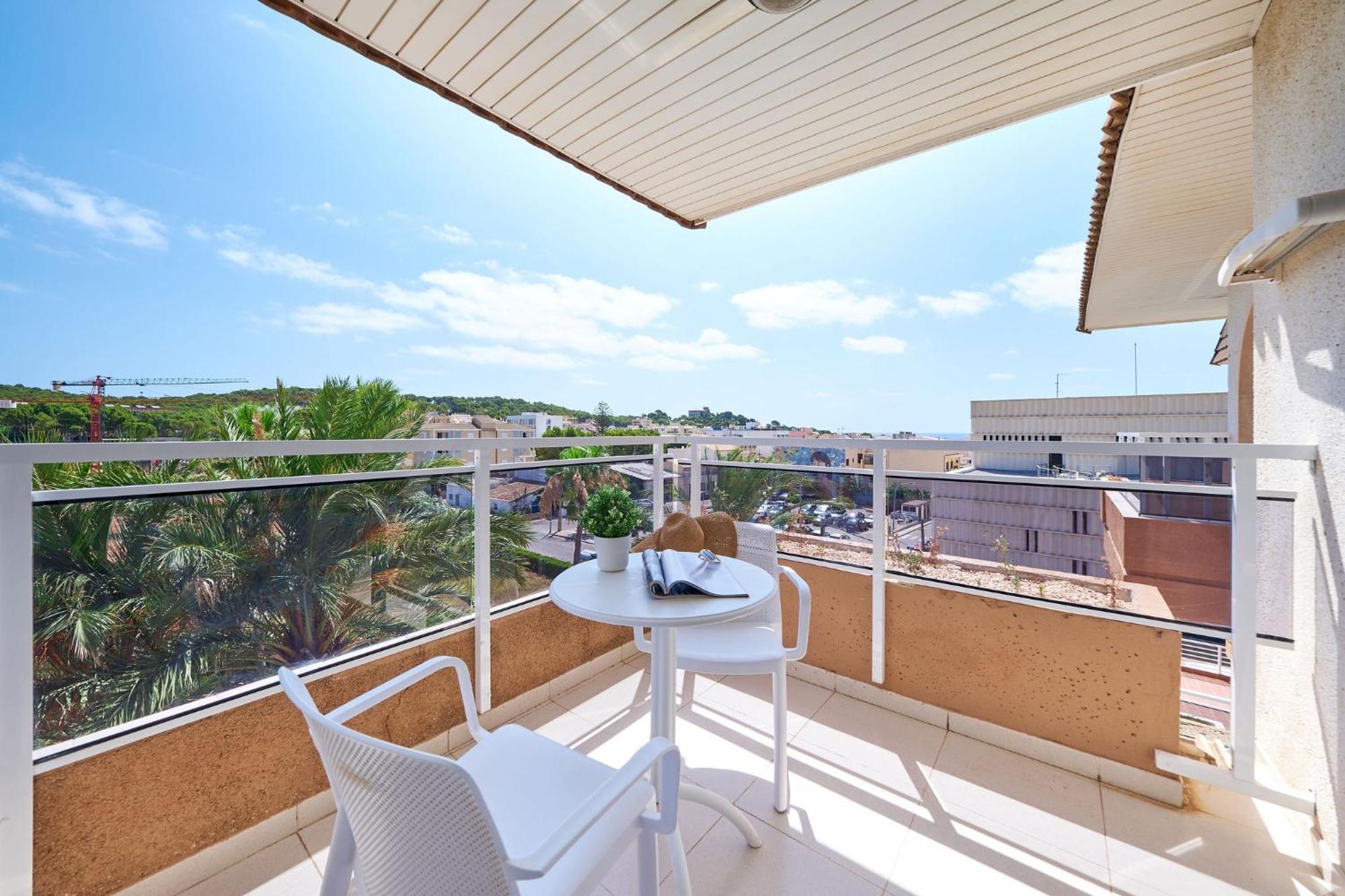 Hotel Illot Suites Cala Ratjada  Exterior photo